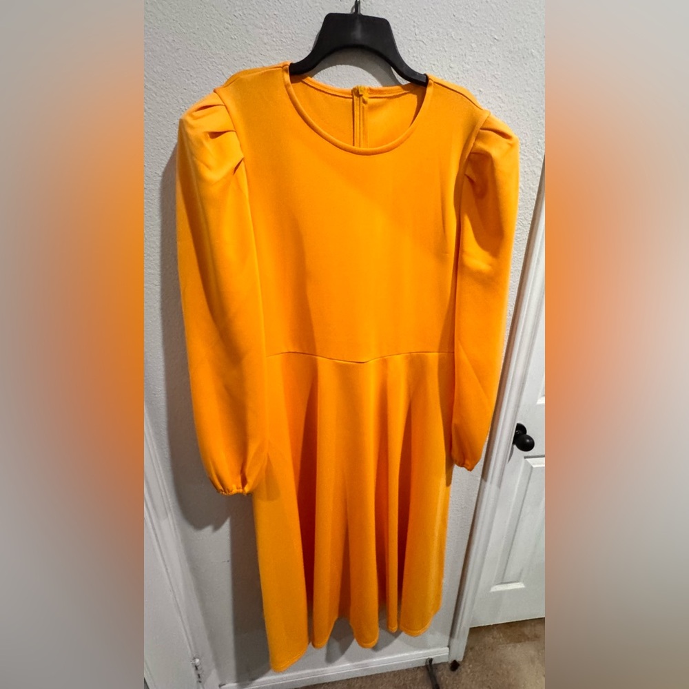Elegant Long Sleeve Yellow Dress